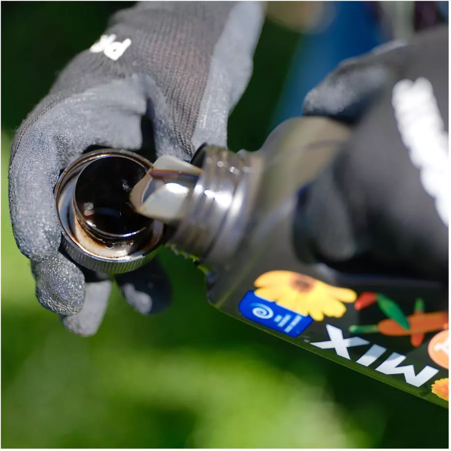Pro-mix 1L 12-6-6 Liquid Multi Purpose Fertilizer