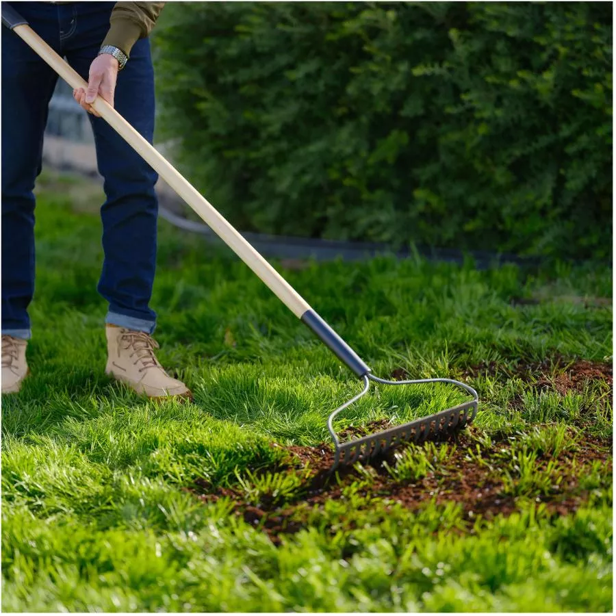 Pro-mix Lawn Soil - 28.3 L